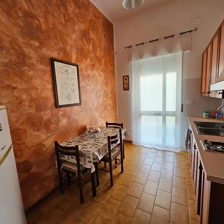 Sun House Apartamento Pozzallo